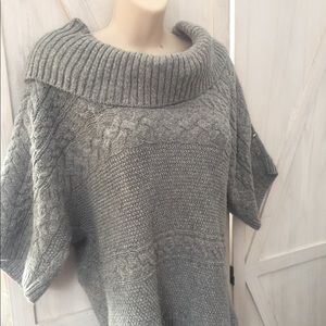 BHWH Gray Sweater M offshoulder cowlneck cableknit